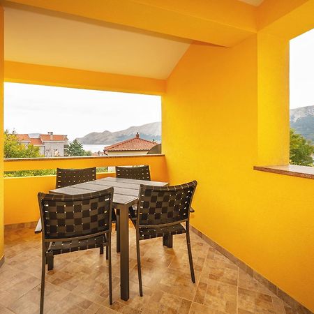 Apartments Dujmovic With Terrace Baška Extérieur photo
